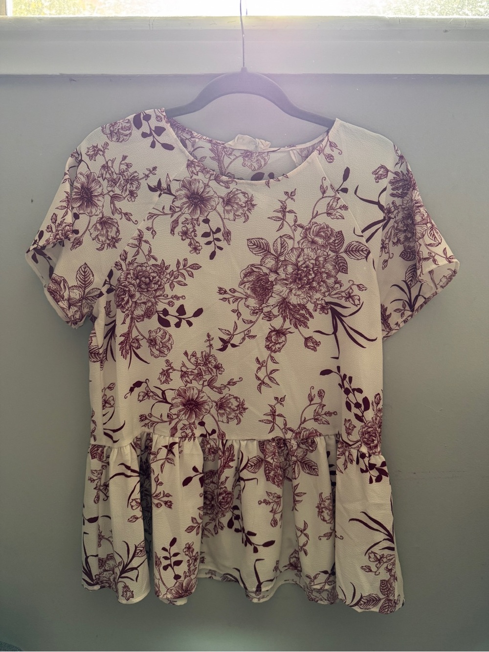 Everleigh Floral Peplum Short-Sleeve Top - Cream with Burgundy Floral